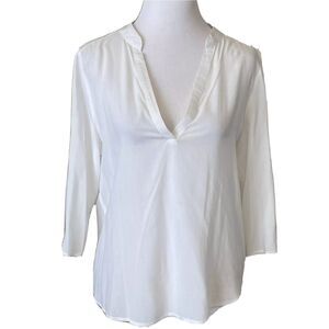 THE HANGER Top Womens Large V-Neck Popover White Blouse 3/4 Sleeve Roll Tab